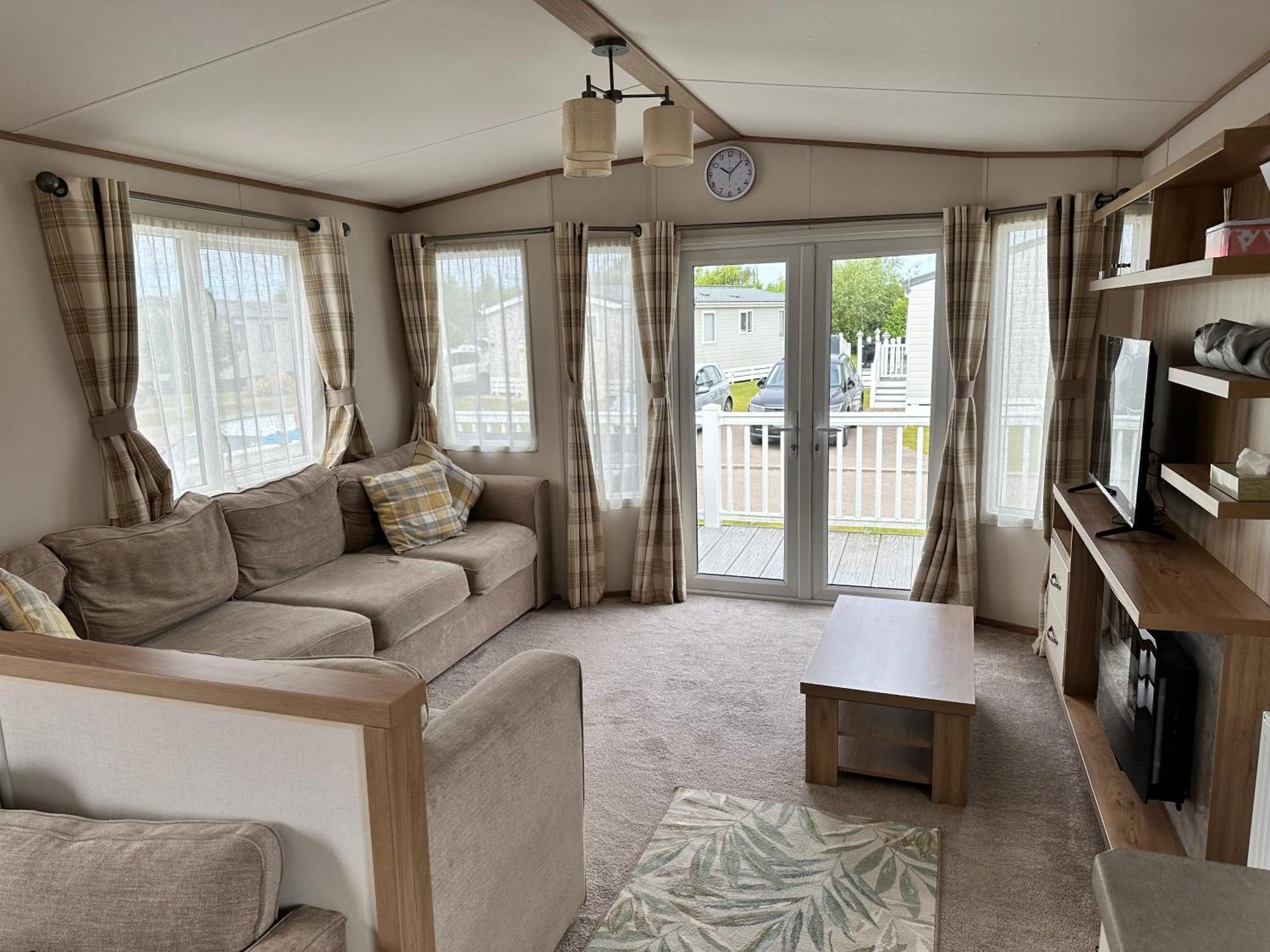 Tattershall Lakes- Lancaster Crescent Экстерьер фото
