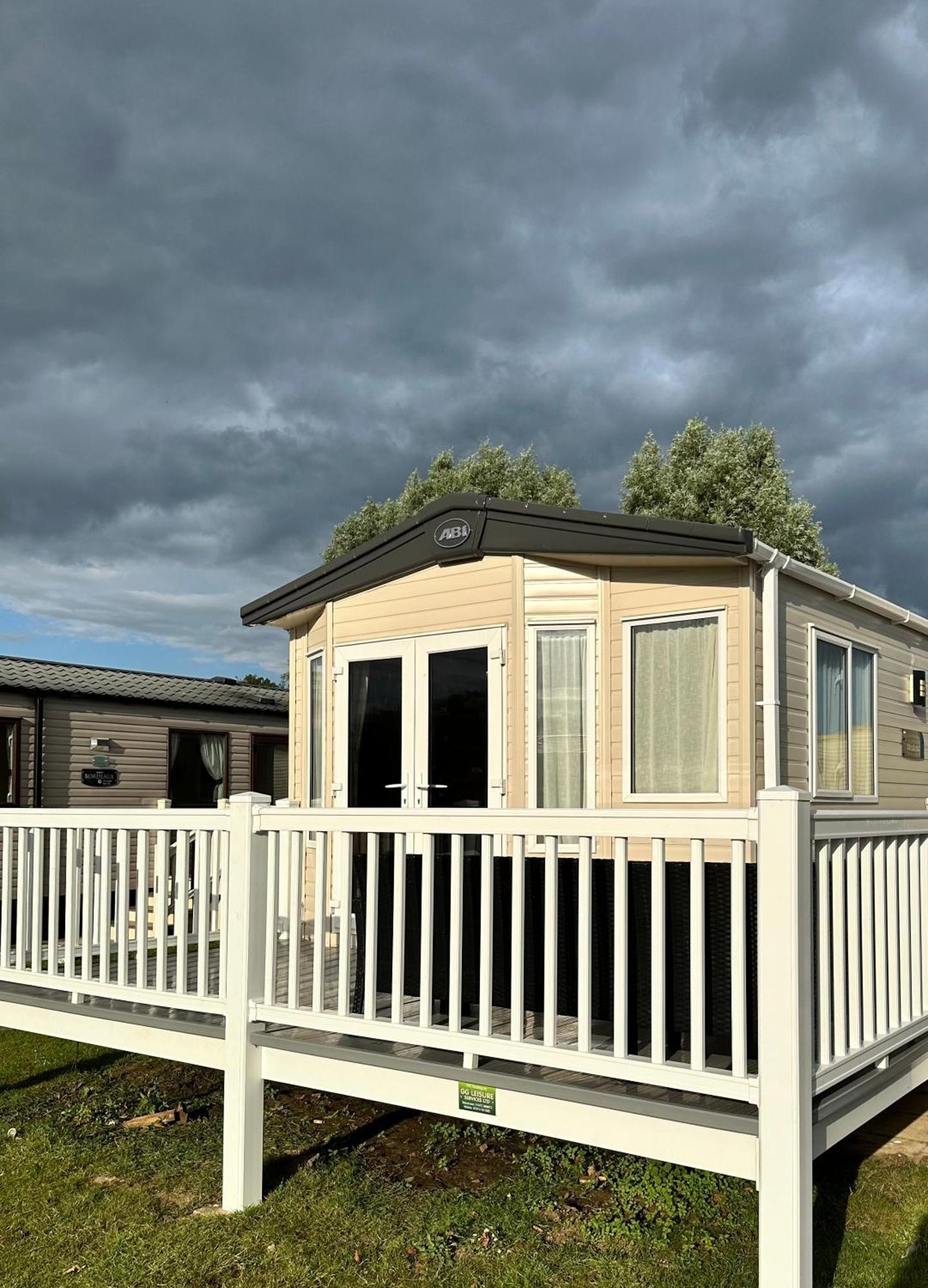 Tattershall Lakes- Lancaster Crescent Экстерьер фото